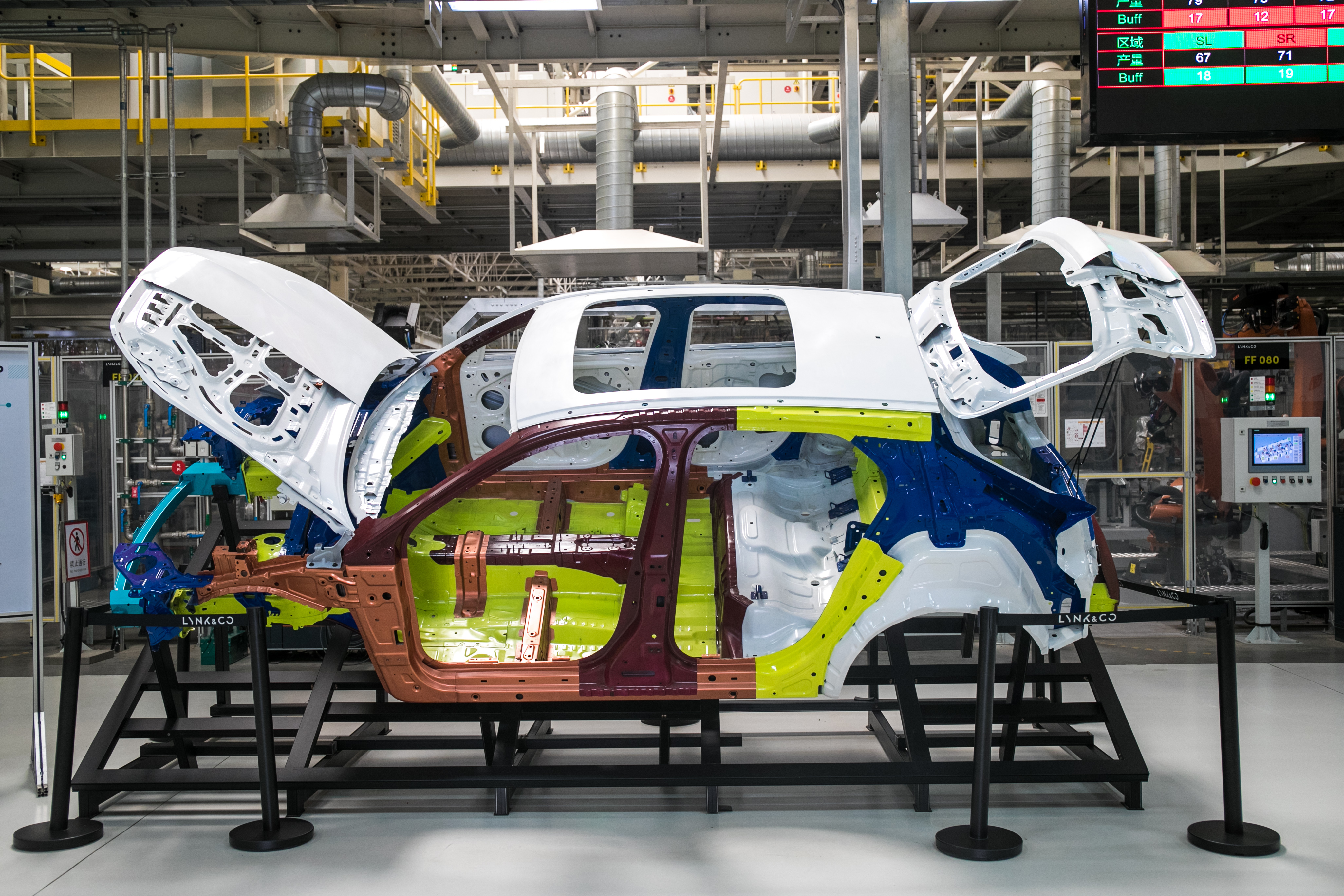 領(lǐng)克汽車張家口工廠 打造“潮流制造”新標桿，賦能汽車零配件產(chǎn)業(yè)升級